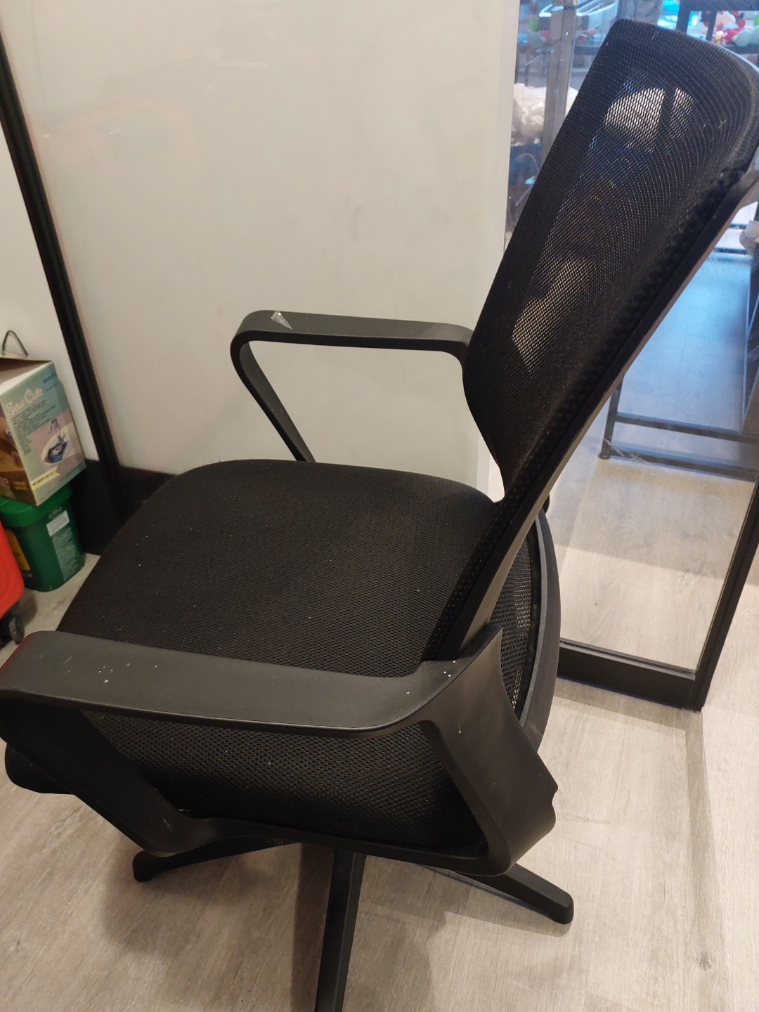 2 Black Mesh Office Chair