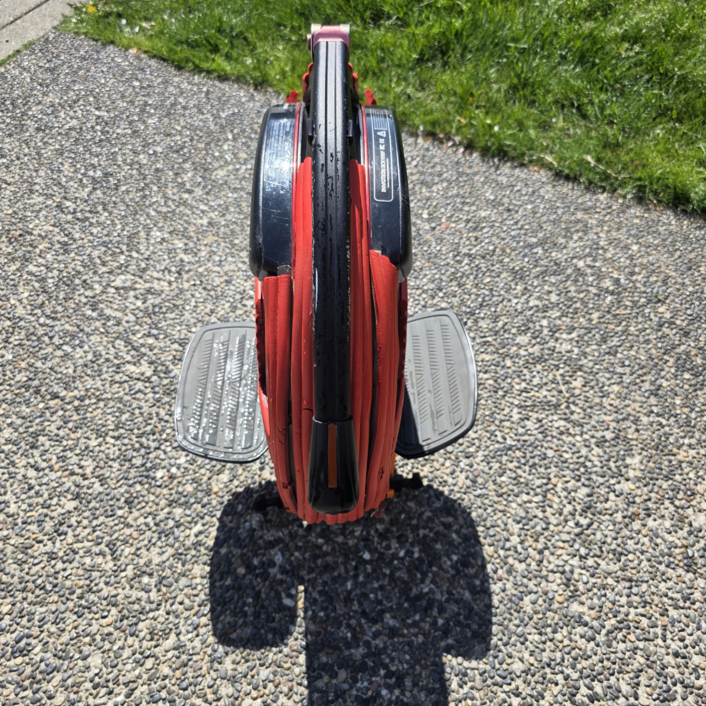 EUC inmotion V10F electric unicycle - photo 3
