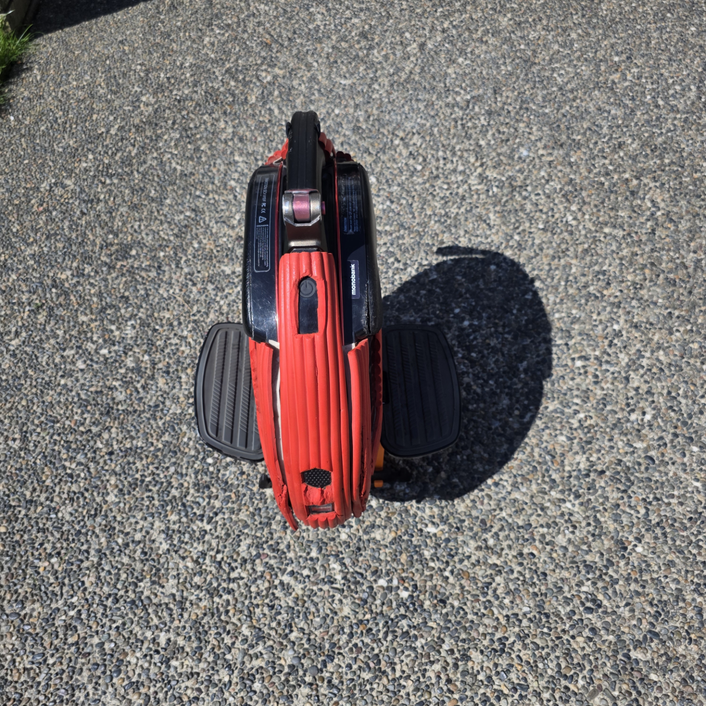 EUC inmotion V10F electric unicycle - photo 4