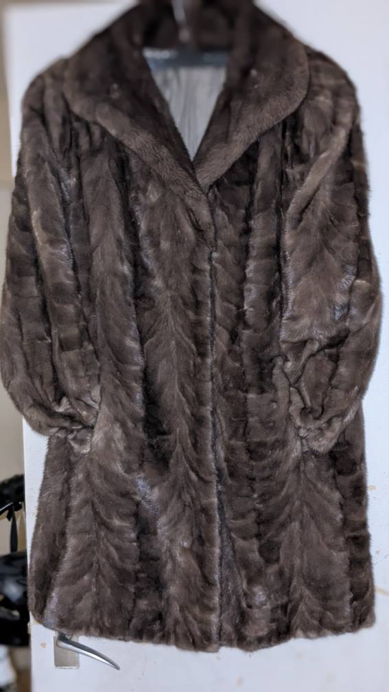 💚Vintage Mink Fur Coat, medium custom.