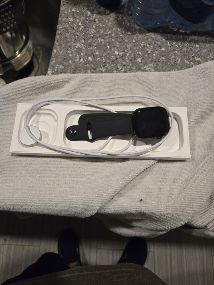 Apple Watch Series 10 40mm GPS Black