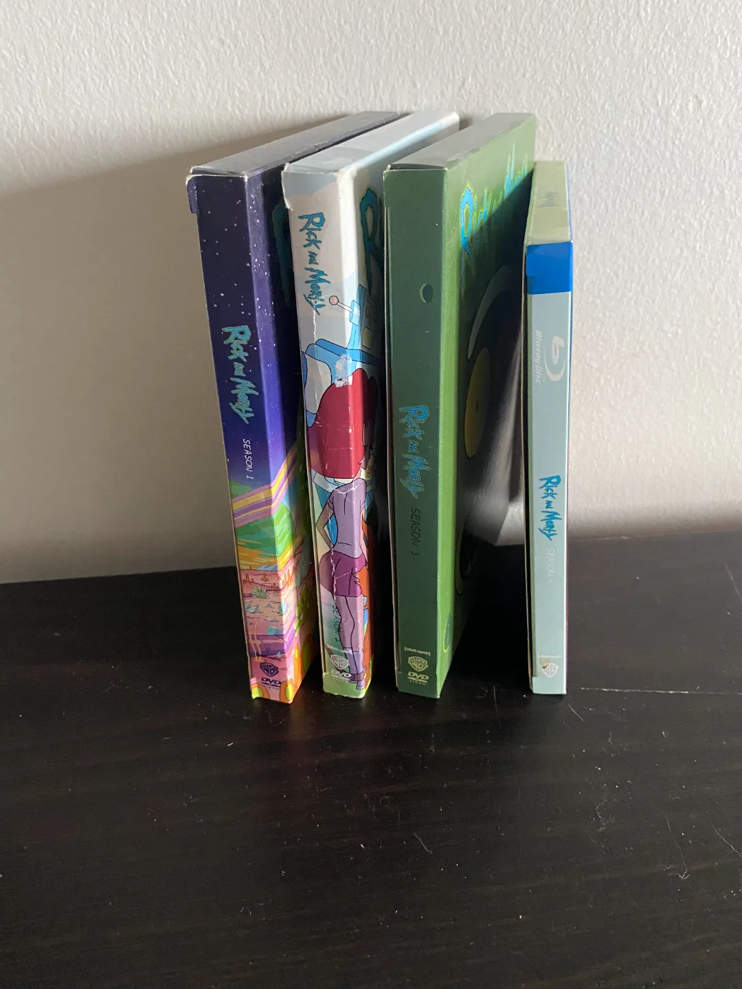 Rick and Morty Seasons 1-4 DVD/Blu-ray Collection thumbnail