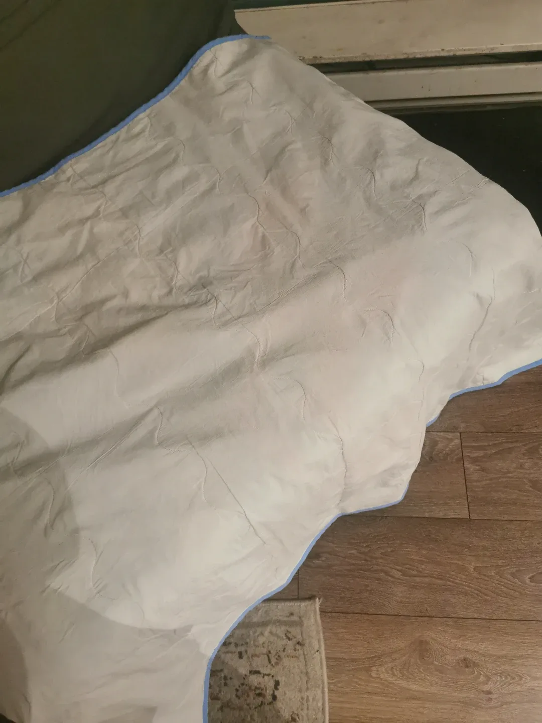 Super Mario Odyssey & Transformers Twin-Size Blankets image indicator(4)