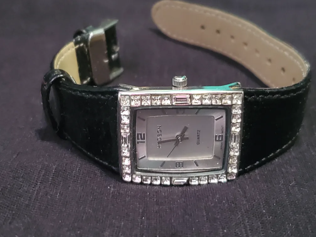 Women's Hudson Quartz Watch with Rhinestone Bezel - Black/Silver