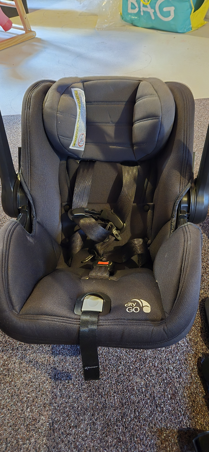 Baby Jogger City GO Infant Car Seat