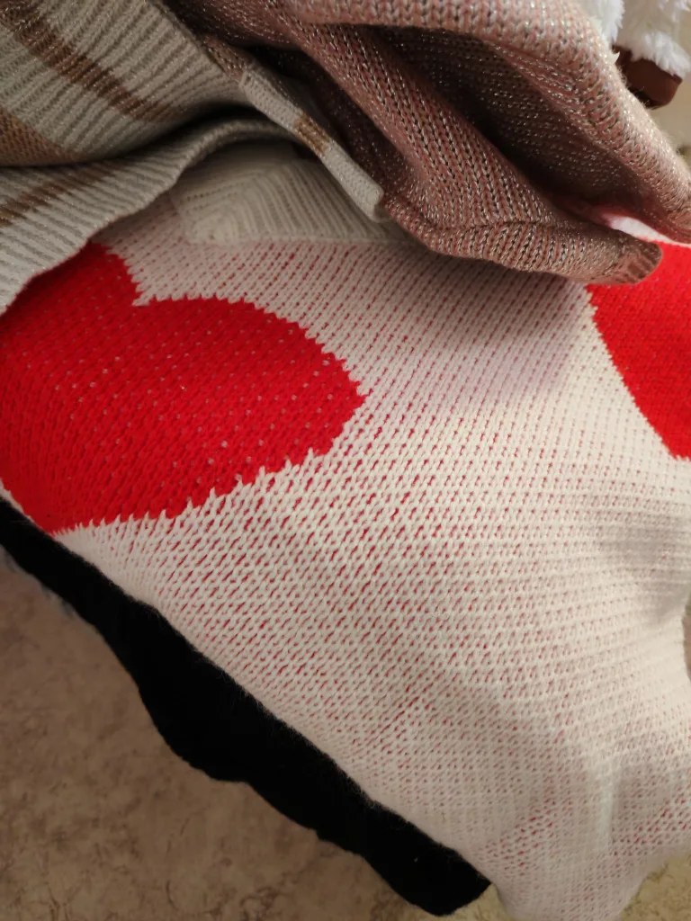 12 Bundles Outwear (Jacket, Cardigan, Sweaters, Blazer etc) image indicator(6)