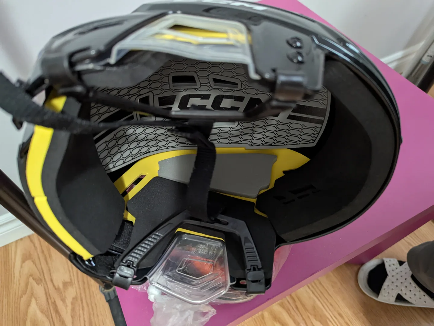 CCM Tacks 120 Hockey Helmet - Black with Yellow Accents image indicator(6)