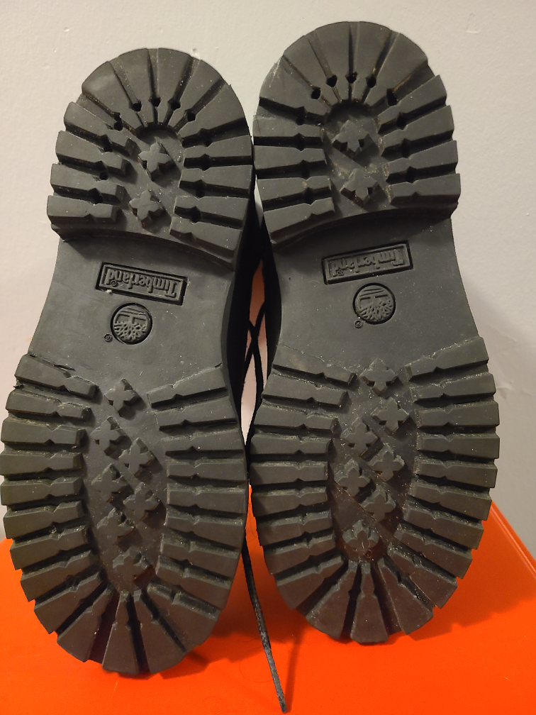 Kids Timberland Black Leather Boots - Size US 2 - photo 3