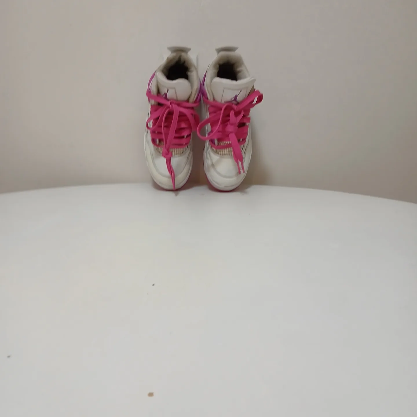 Girls' Air Jordan 4 Retro Sneakers - Size 4 image indicator(5)