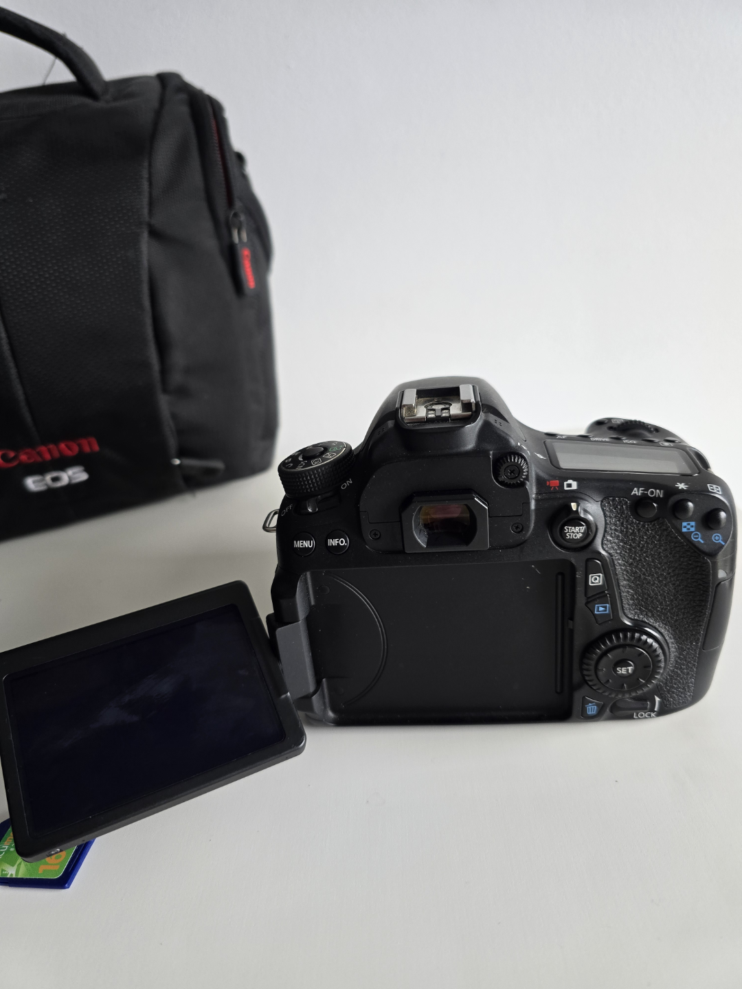 Canon EOS 70D DSLR Camera with Accessories - photo 3