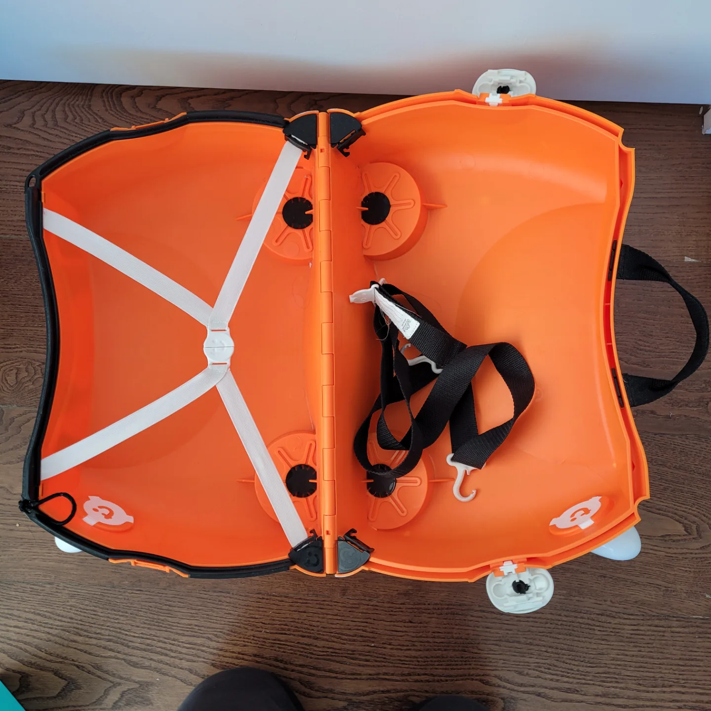 Trunki Kids Ride-on Suitcase image indicator(2)