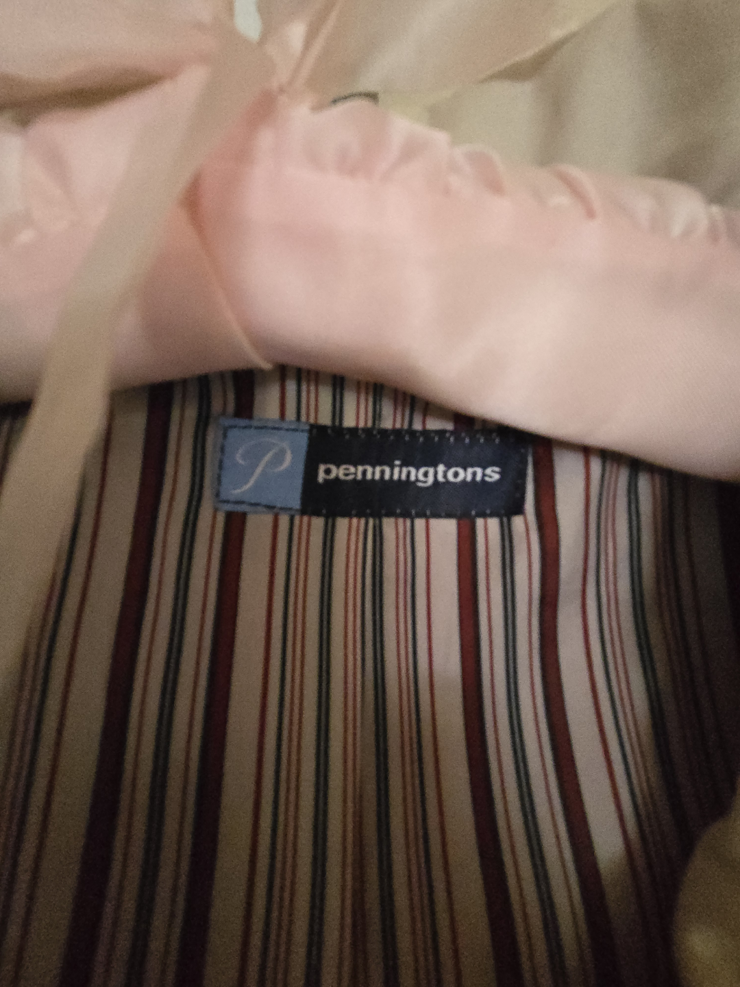 Penningtons Red Hooded Jacket - photo 2