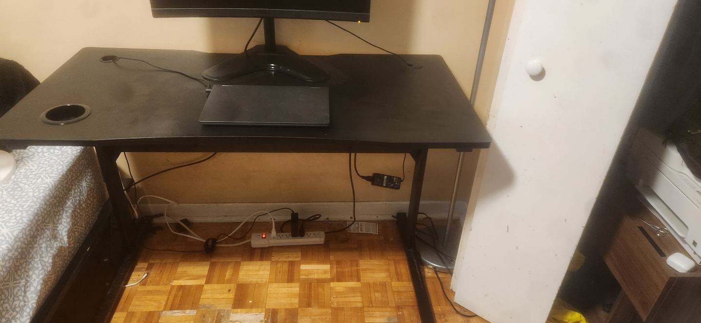 carbon Fibre computer desk - photo 2