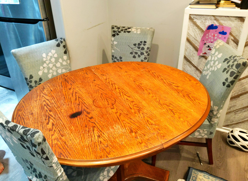 Round Wooden Dining Table with Four Chairs