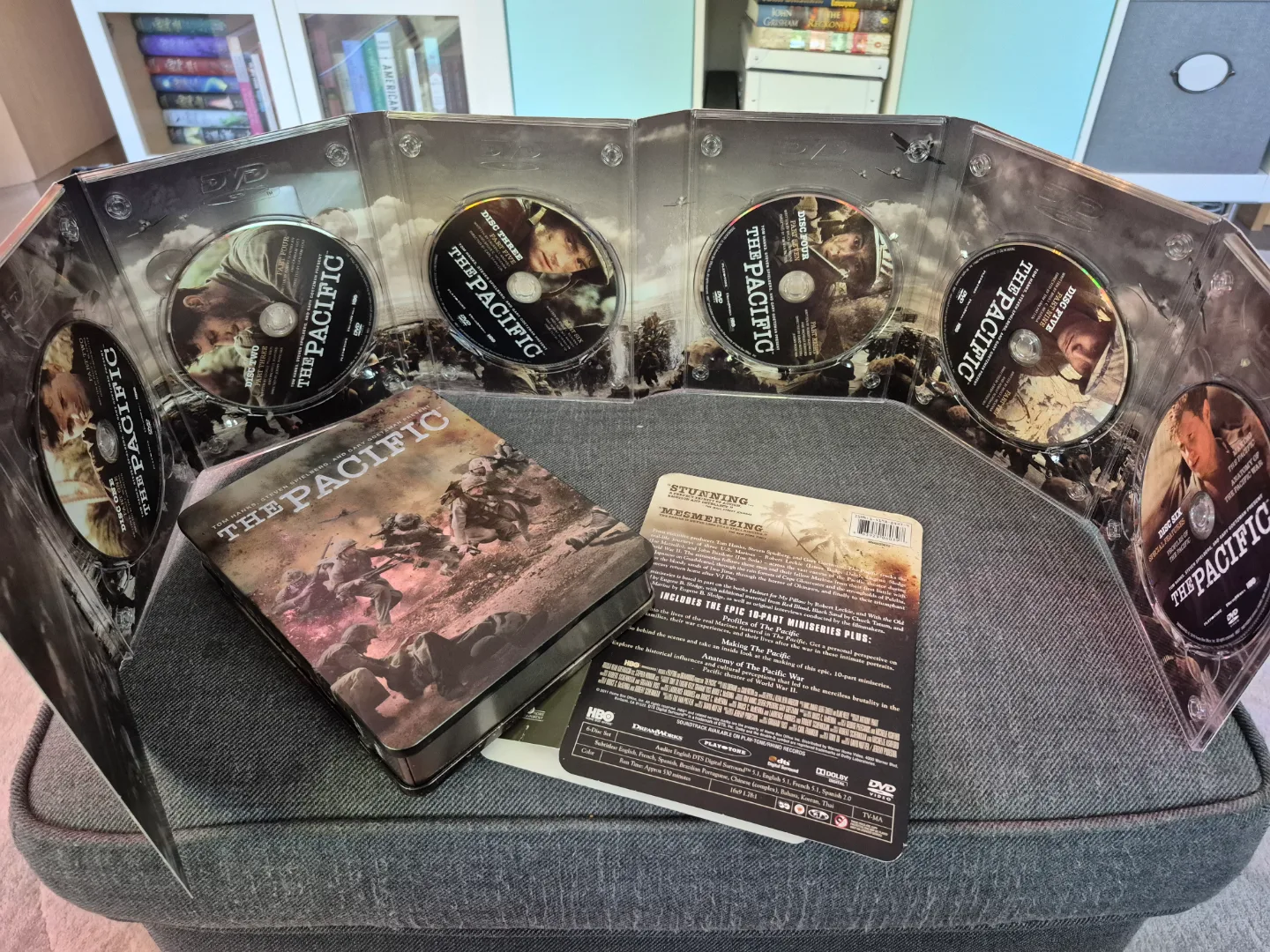 The Pacific 10-Part Miniseries DVD Box Set image indicator(9)