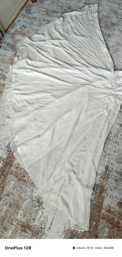 White Lace Dress with Rhinestones image indicator(10)