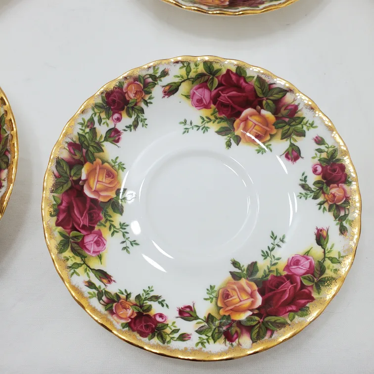 💚Vintage Royal Albert Old Country Roses Teacup sets image indicator(7)
