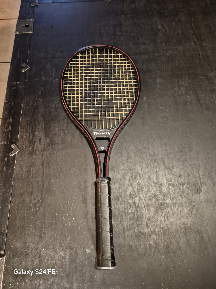 Vintage Tennis Racquets - Wilson, Dunlop, Spalding - Lot of 4 - photo 2