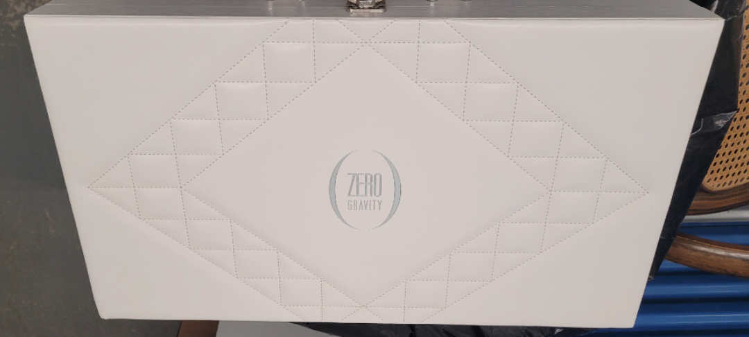 Zero Gravity Perfectio Blue Light Therapy Device