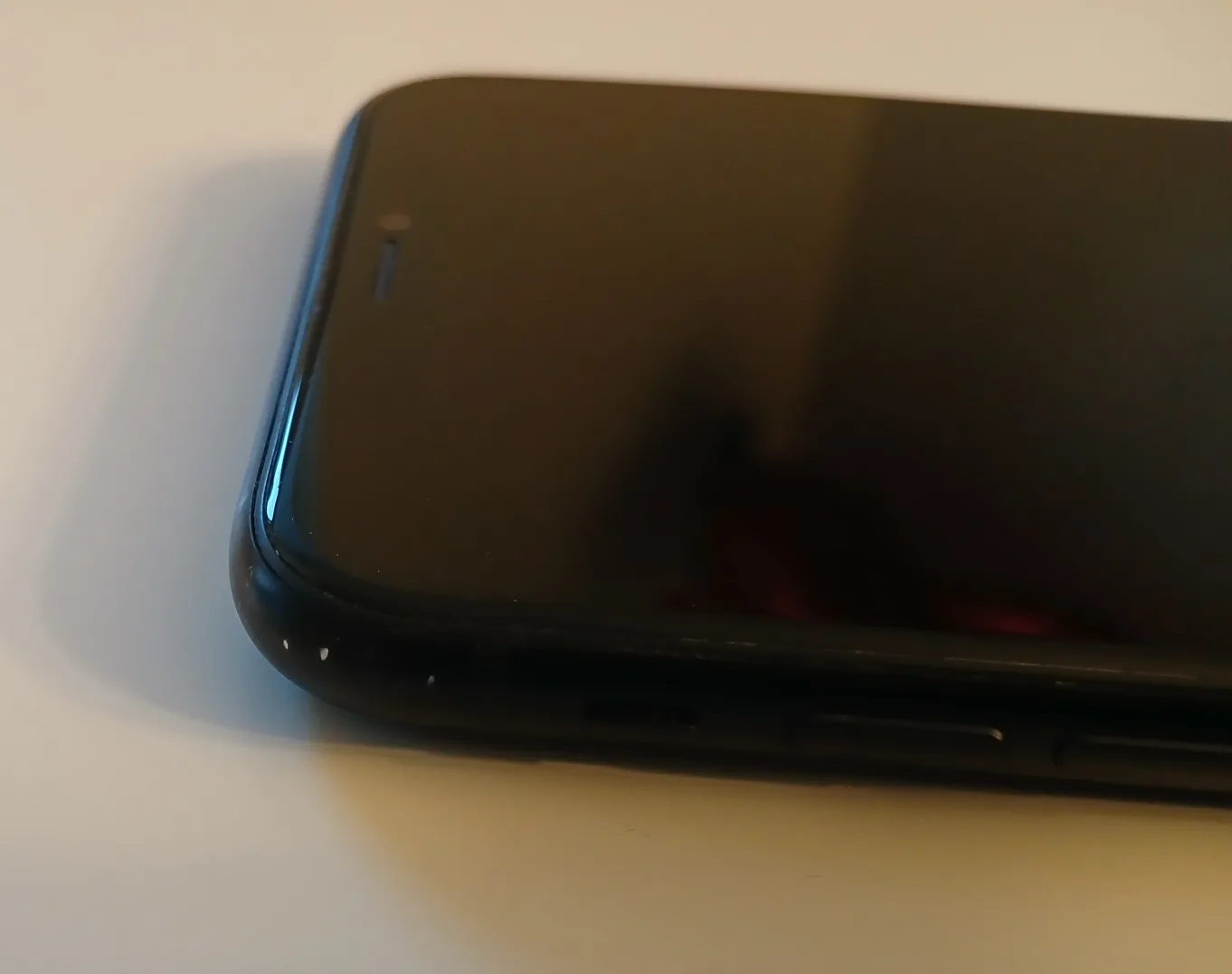 iPhone XR 64Gb great condition image indicator(4)