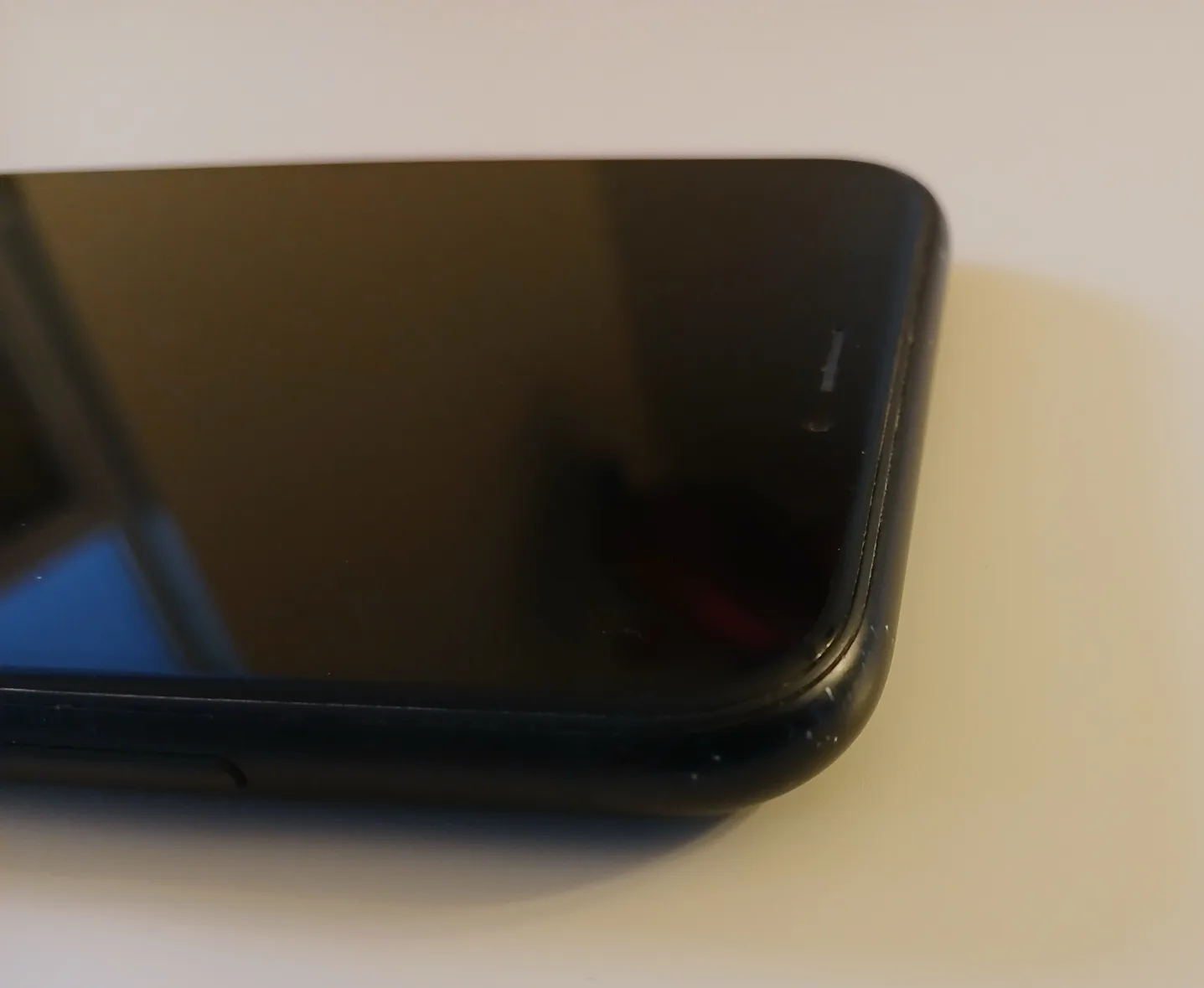 iPhone XR 64Gb great condition image indicator(5)