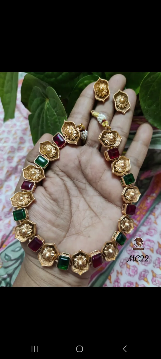 BRAND NEW Gorgeous Kundan Necklace Sets  💚 image indicator(9)