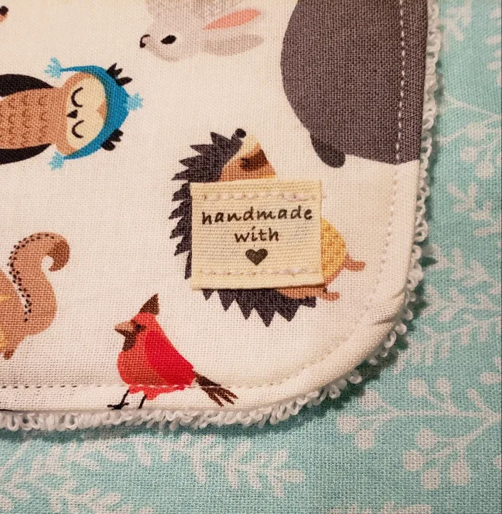 💚 Adorable Handmade Baby Bib - Woodland Critters image indicator(2)