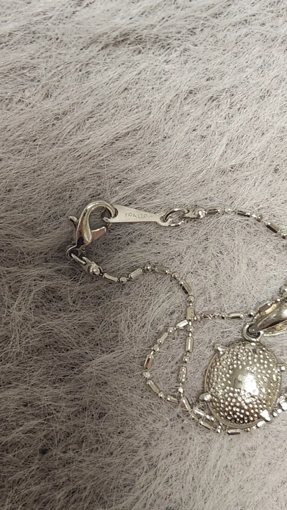 Silver Necklace image indicator(4)