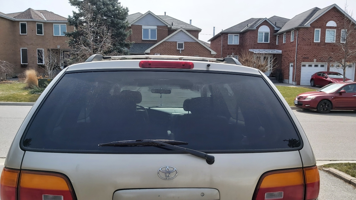 2000 Toyota Sienna Minivan - photo 3