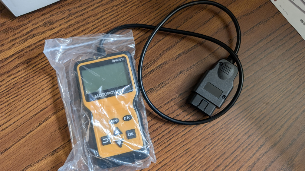OBD2 scanner - photo 2