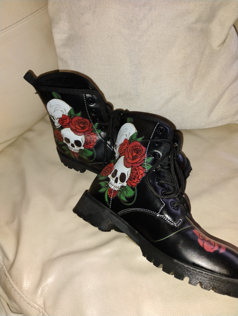 Black Lace-Up Boots with Skull and Rose Design - photo 2
