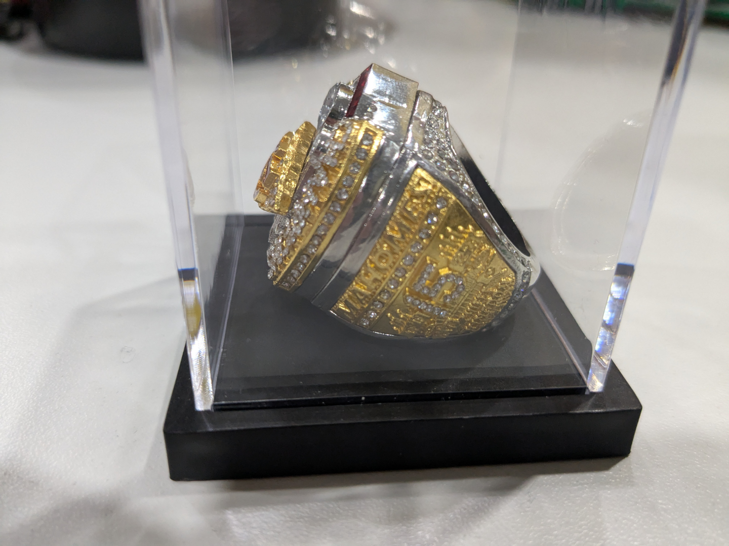 Kansas City Chiefs Super Bowl LVII Replica Championship Ring - photo 2