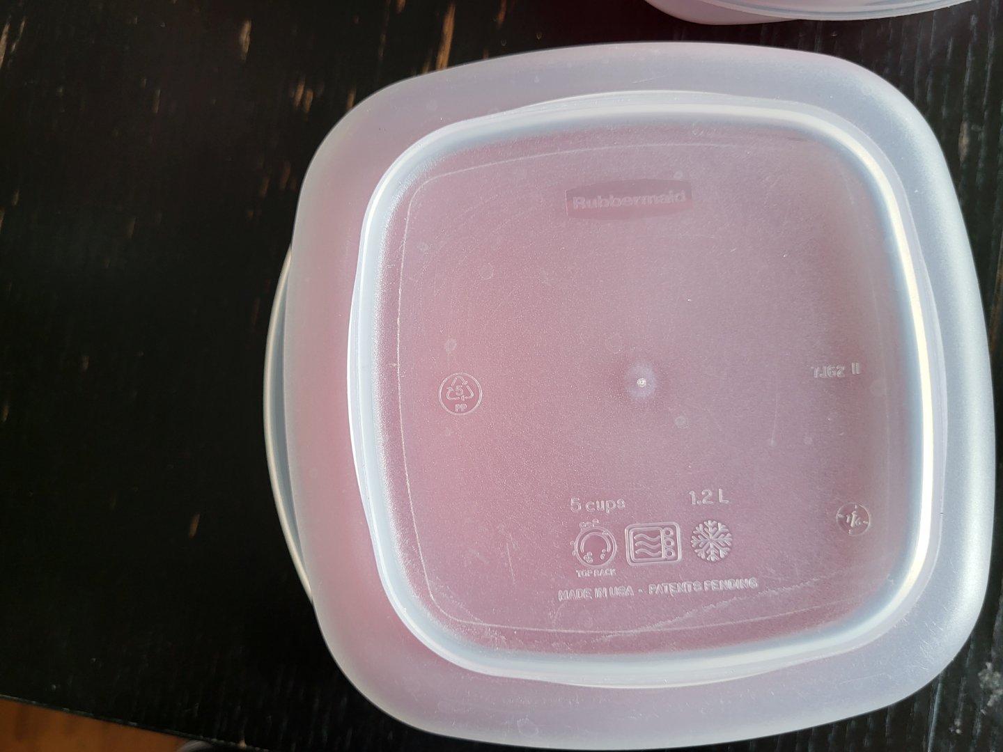 Set of 3 Rubbermaid Food Storage Containers - photo 4