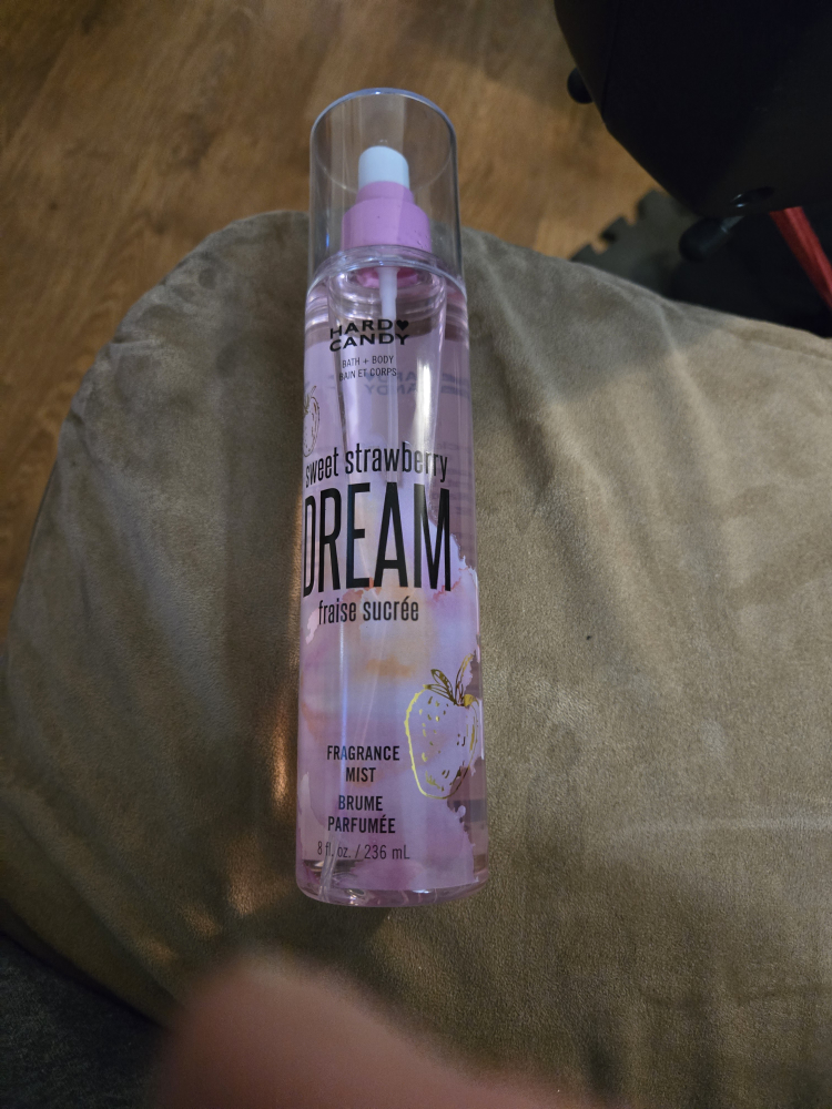 Hard Candy Sweet Strawberry Dream Fragrance Mist