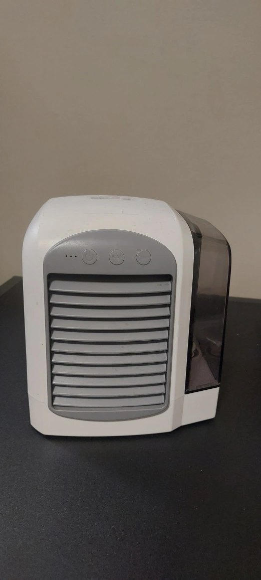 Portable USB Charging Cooling A/C