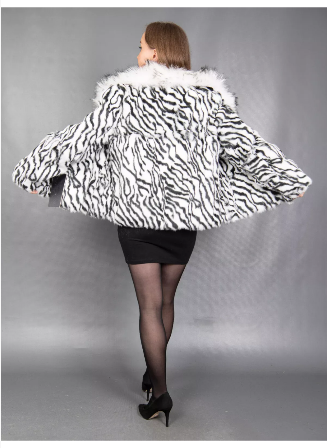 Authentic Imperia black and white zebra print Lapin fur jacket - photo 4