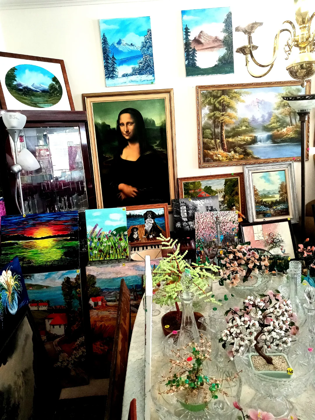 95 vintage and antique oil paintings on sale at $20 and up. image indicator(8)