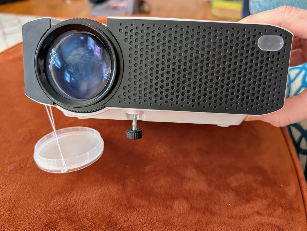 Digital Projector with Carrying Case image indicator(7)