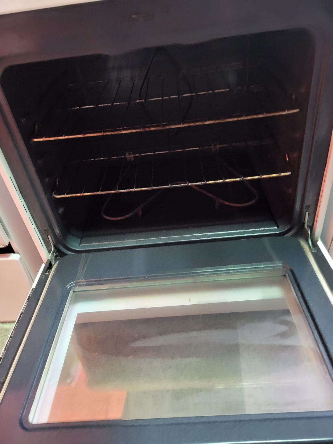 Frigidaire Electric Range - photo 3