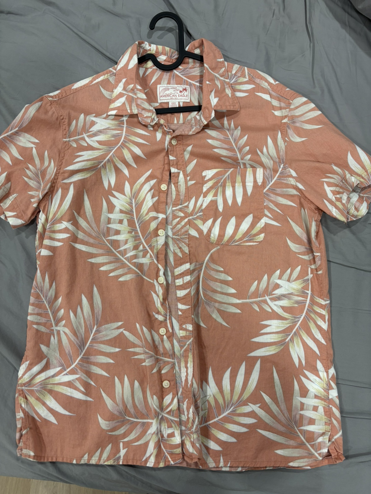 American Eagle Peach Palm Print Short Sleeve Button-Up Shirt