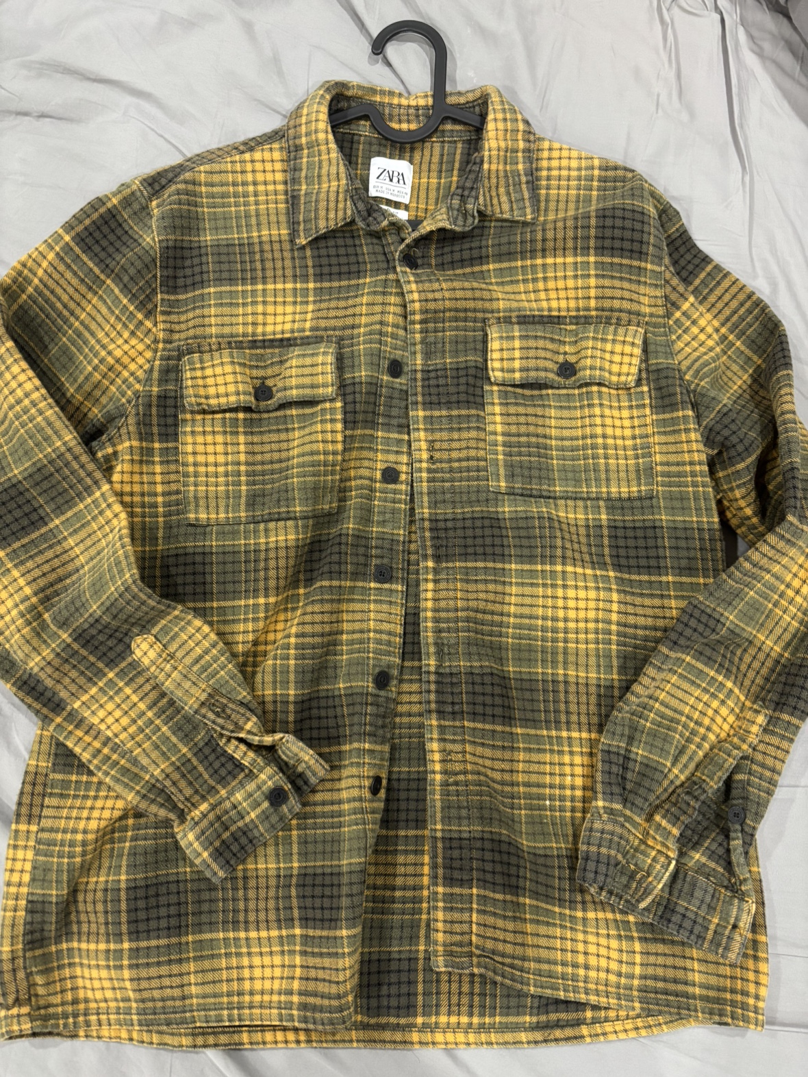 ZARA Relaxed Fit Flannel Shirt