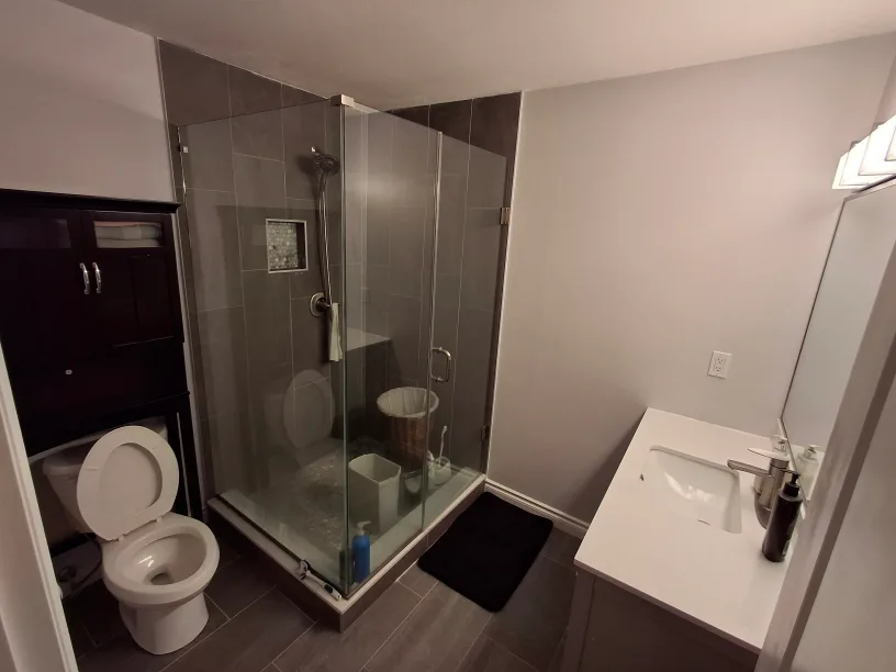 1 Bedroom 1 Bathroom Suite image indicator(5)