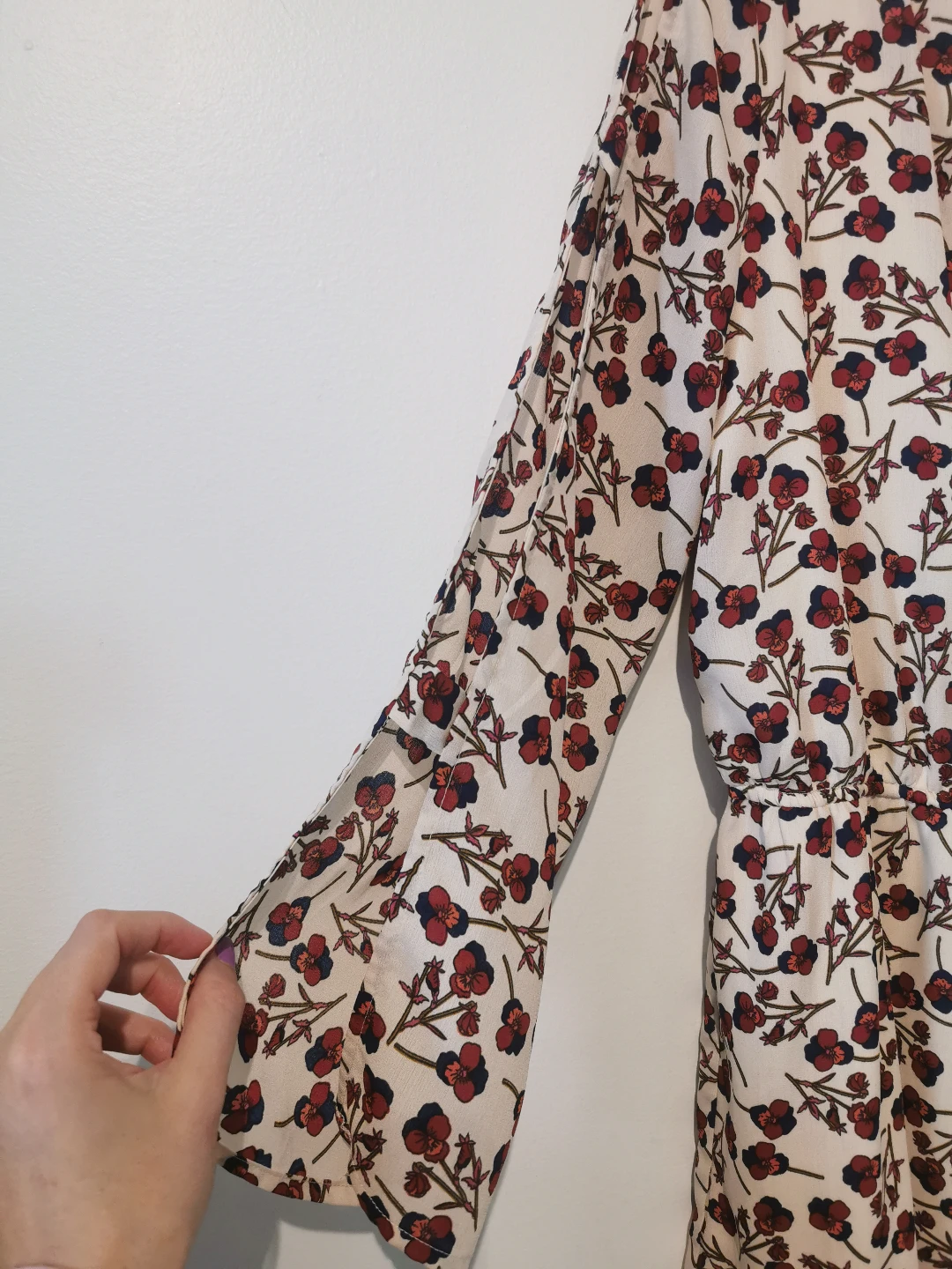 Anthropologie entro Floral Print Romper - Size Medium - photo 4