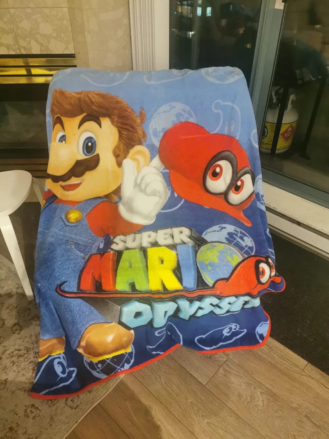 Super Mario Odyssey & Transformers Twin-Size Blankets image indicator(2)