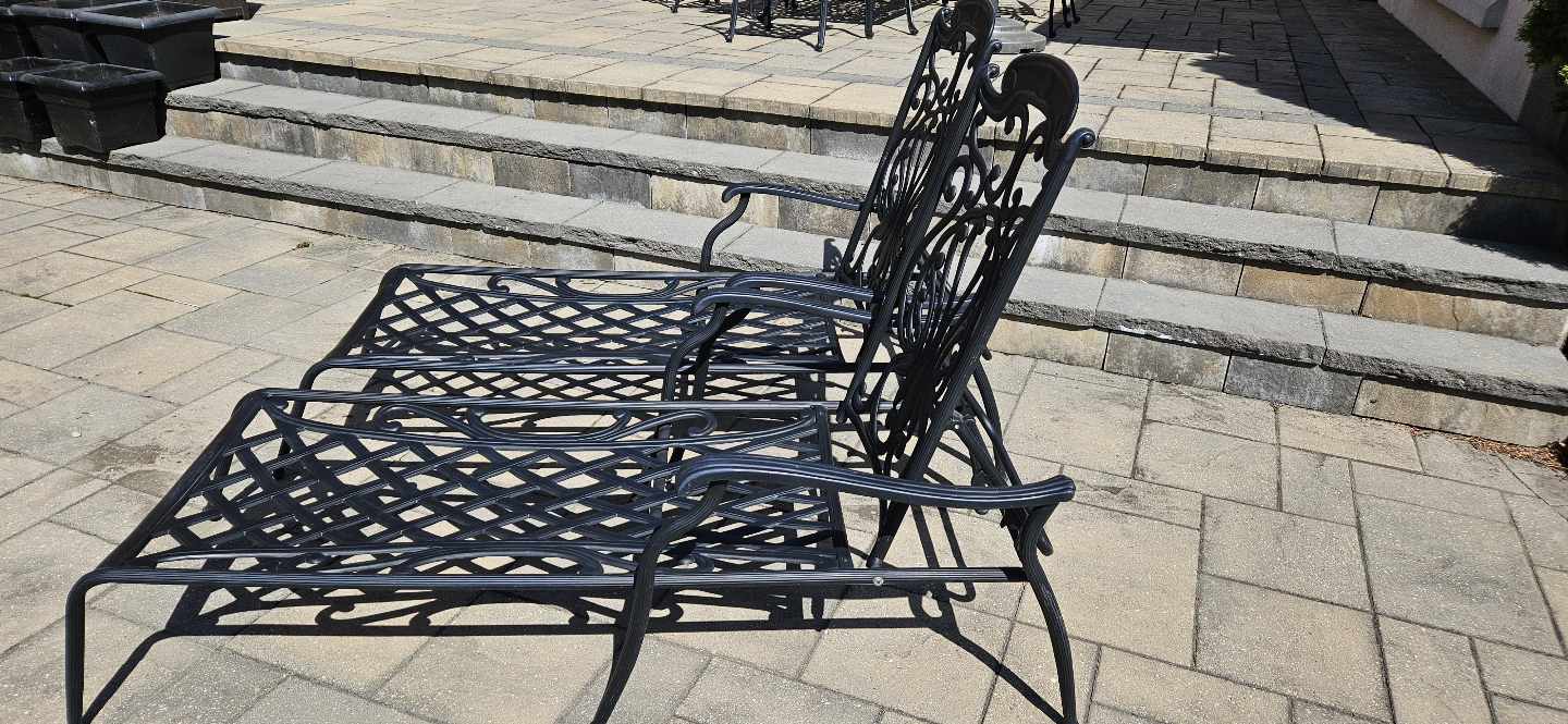 Black Metal Outdoor Lounge Chair - photo 3
