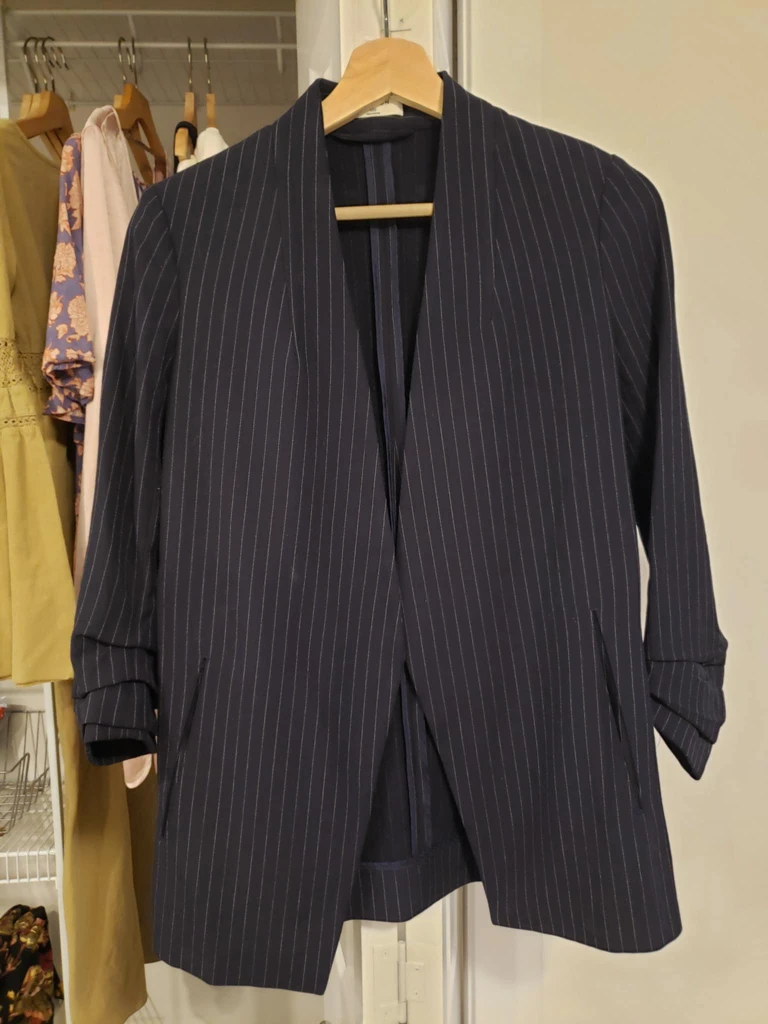 Aritzia Babaton Blazer - Size 00