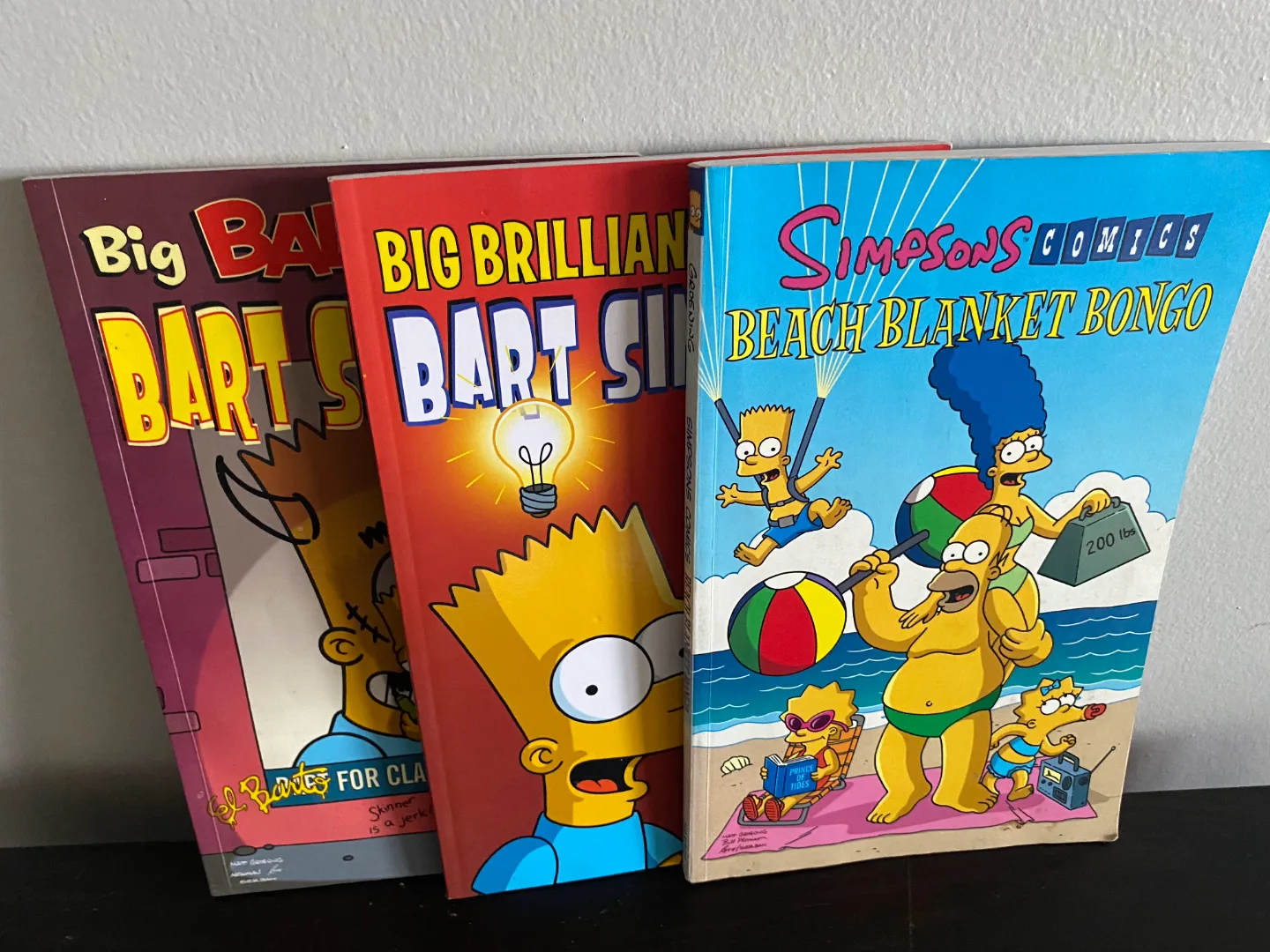 Lot of 3 Simpsons Comics Books thumbnail