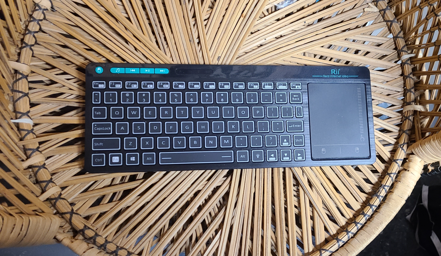 Rii Mini Wireless Keyboard with Touchpad