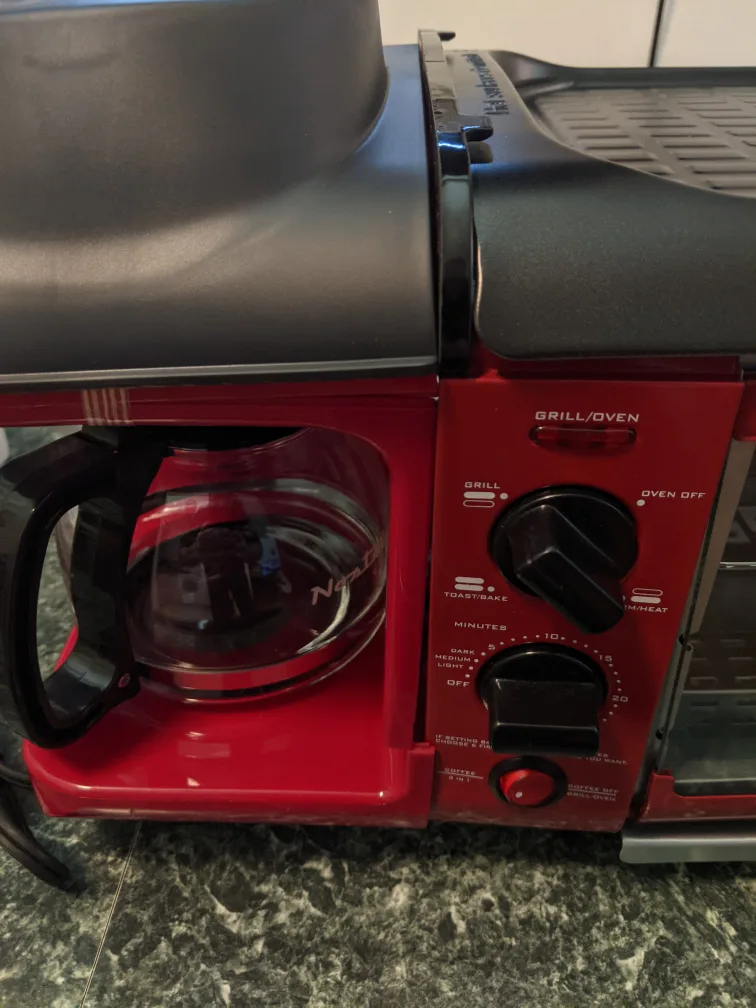 3-in-1 Breakfast Cooker image indicator(2)