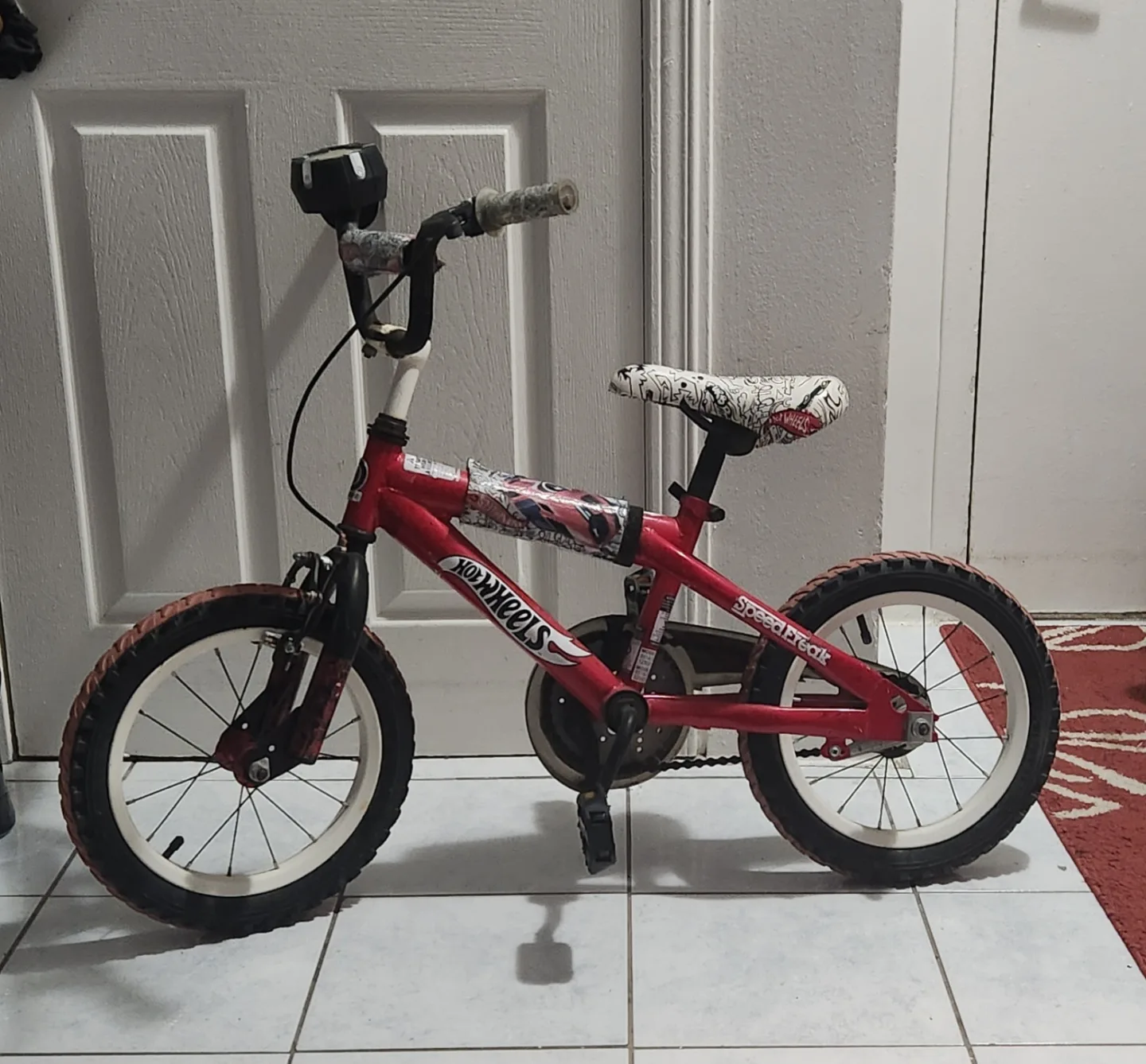 Hot Wheels SpeedFreak Kids Bike image indicator(2)